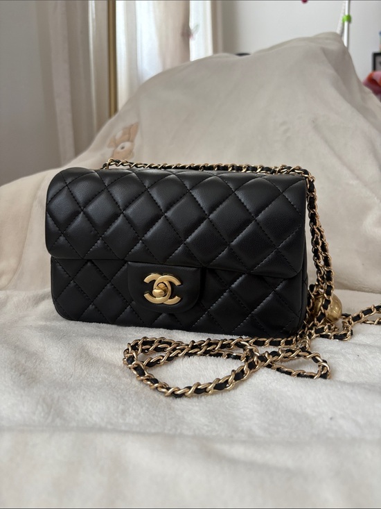 Saks Fifth Avenue Handbags - Black Quilted rectangular Leather Crossbody with adjustable Gold Chain